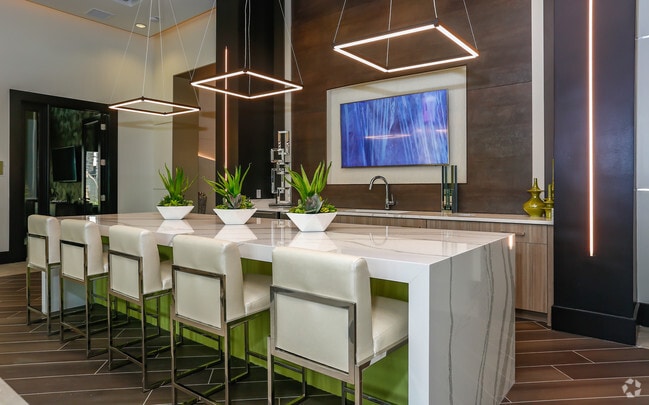 Interior Photo - Camden Lake Buena Vista