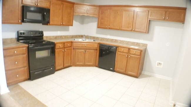 Building Photo - 1738 Eli Pl