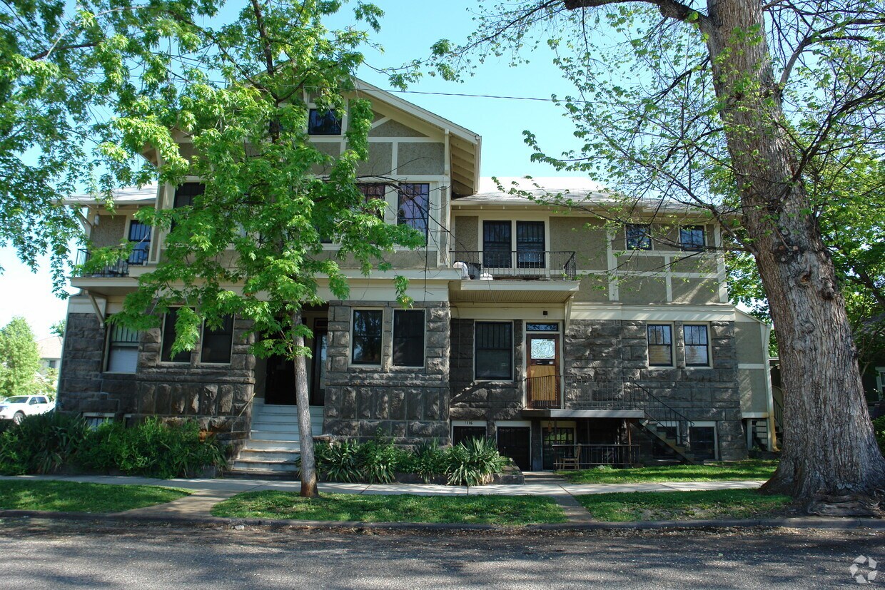 Foto del edificio - 1110-1122 W Pueblo St