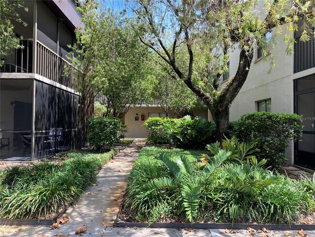 Building Photo - 11703 Raintree Village Blvd
