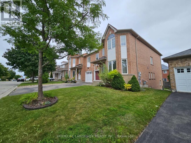 Building Photo - 188 Wainscot Ave