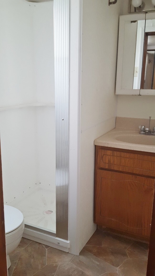 Foto del edificio - 1110 1/2 E 23rd St