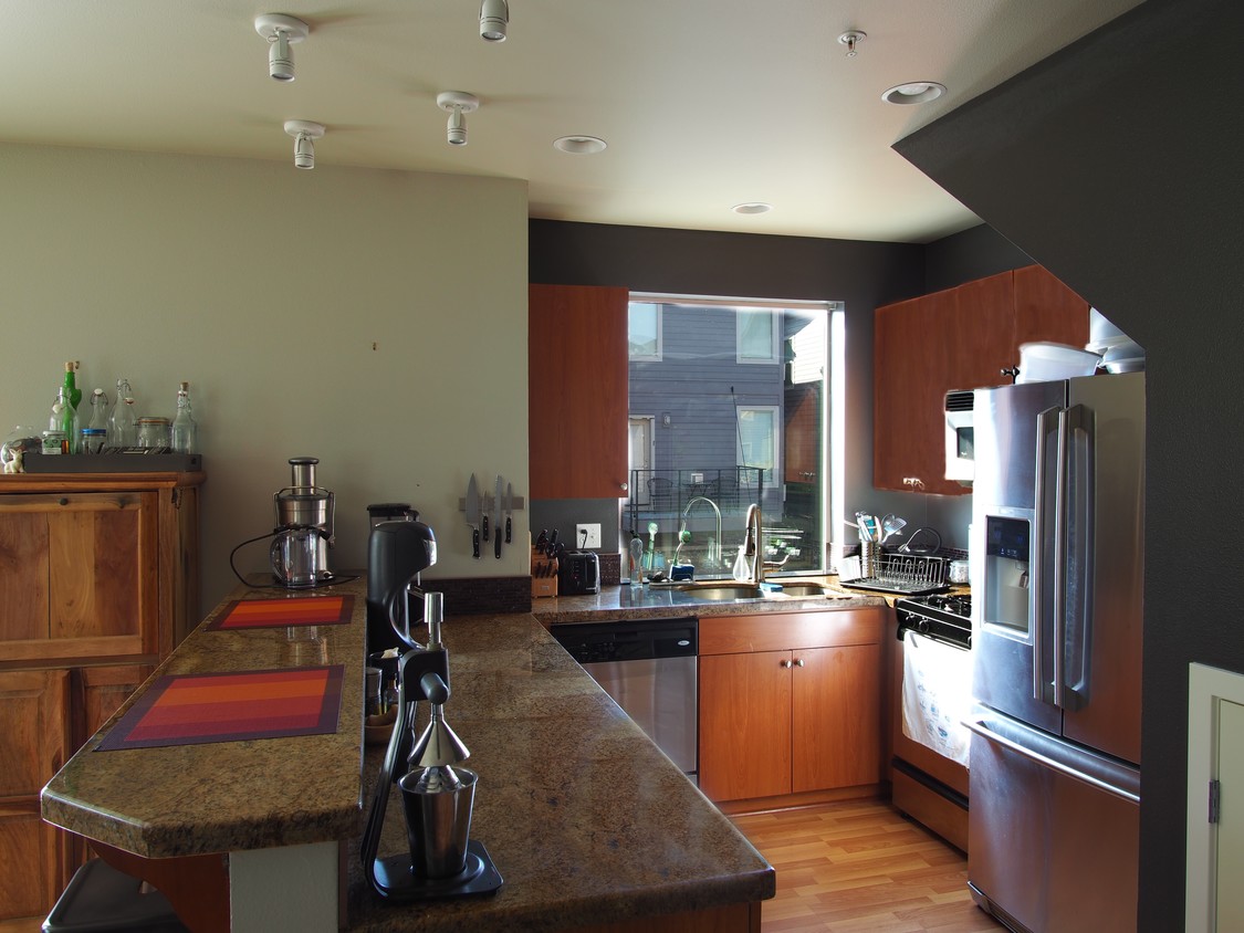 Foto principal - 8515 N Kellogg St