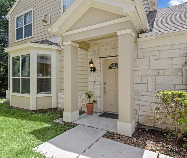 Building Photo - 13600 Breton Ridge St