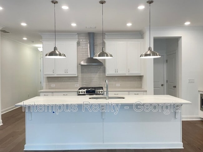 Building Photo - 5234 Riden Ct