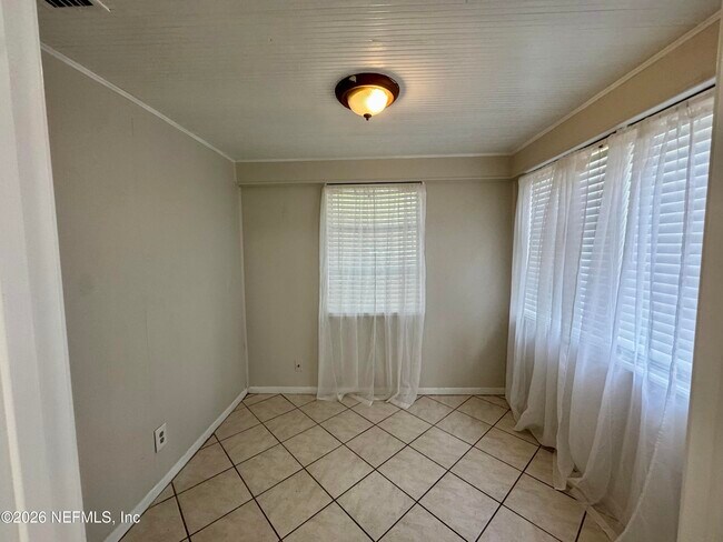 Foto del edificio - 3352 College St