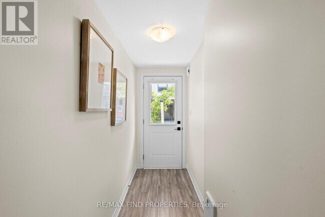 Building Photo - 1622 Pleasure Valley Path
