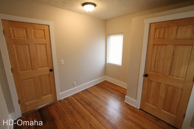 Building Photo - 2 br, 1 bath House - 2014 Bancroft St.
