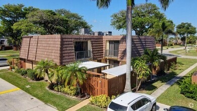Building Photo - 562 Springdale Cir