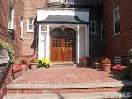 Primary Photo - 55 Grand Ave