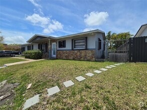 Building Photo - 26162 SW 123rd Pl