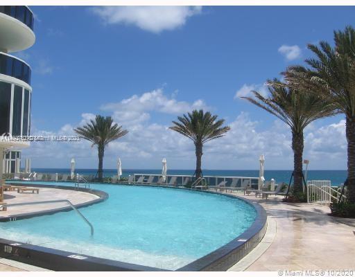 Foto del edificio - 17201 Collins Ave