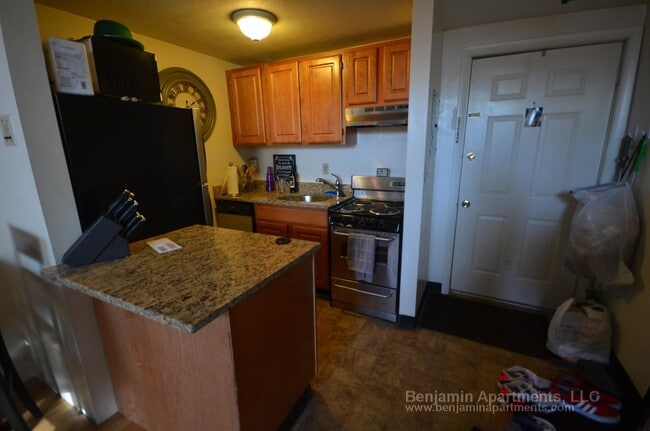 Foto del edificio - 385 Dorchester St