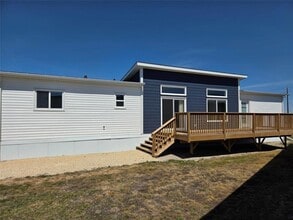 Building Photo - 133 Prairie Oak Dr