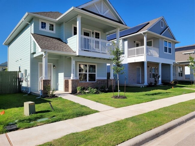 Building Photo - 17204 Adoro Dr