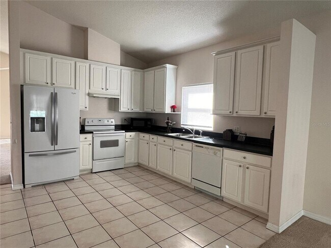 Building Photo - 242 Bridge Creek Blvd