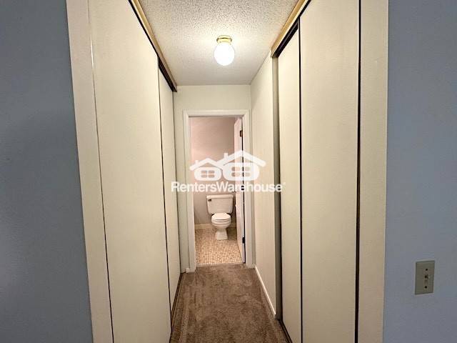 Foto del edificio - 215 Barry Ave