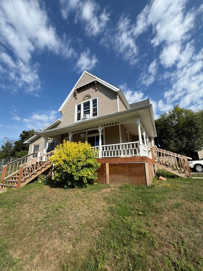 Building Photo - 4729 McCulloch St