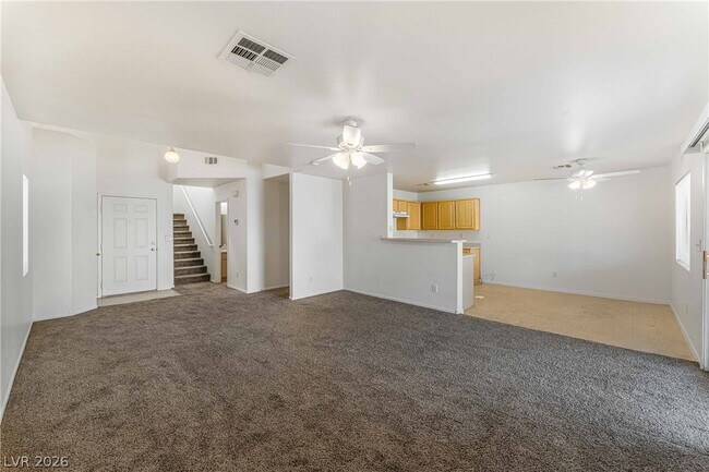 Foto del edificio - 1010 Cliffbrook Hedge Ave