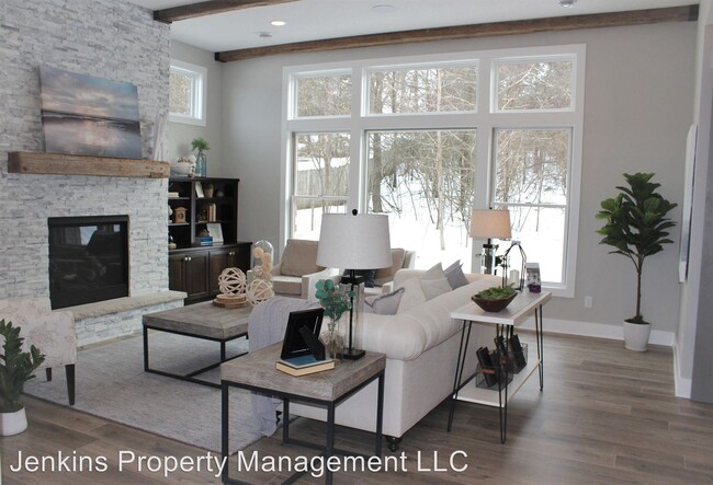 Building Photo - 3 br, 2 bath House - 2X Park Place Court