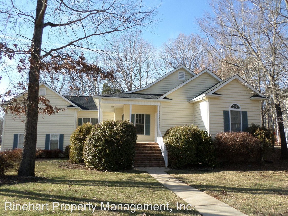 Primary Photo - 3 br, 2 bath House - 2221 Keswick Lane
