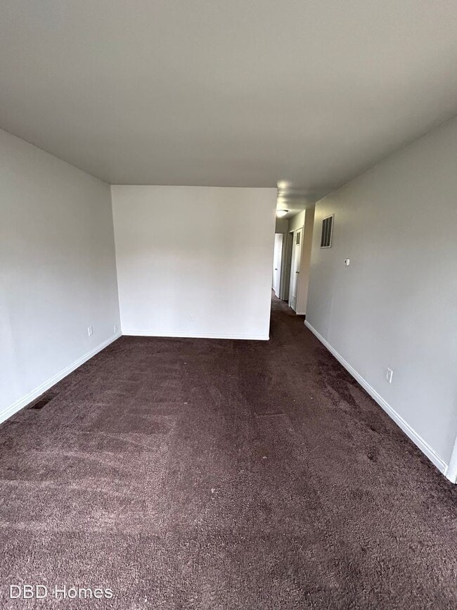 Foto del edificio - 3 br, 1 bath House - 2817 Larwill Ct