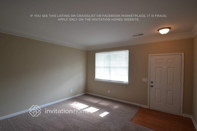 Foto del edificio - 2575 Meadow Trace Dr