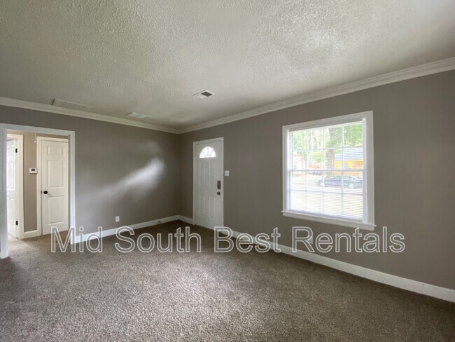 Building Photo - 1020 Railton Rd