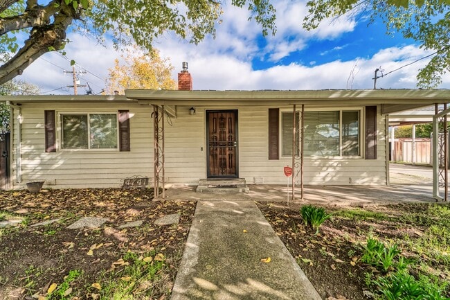 Building Photo - 4741 Fleming Way
