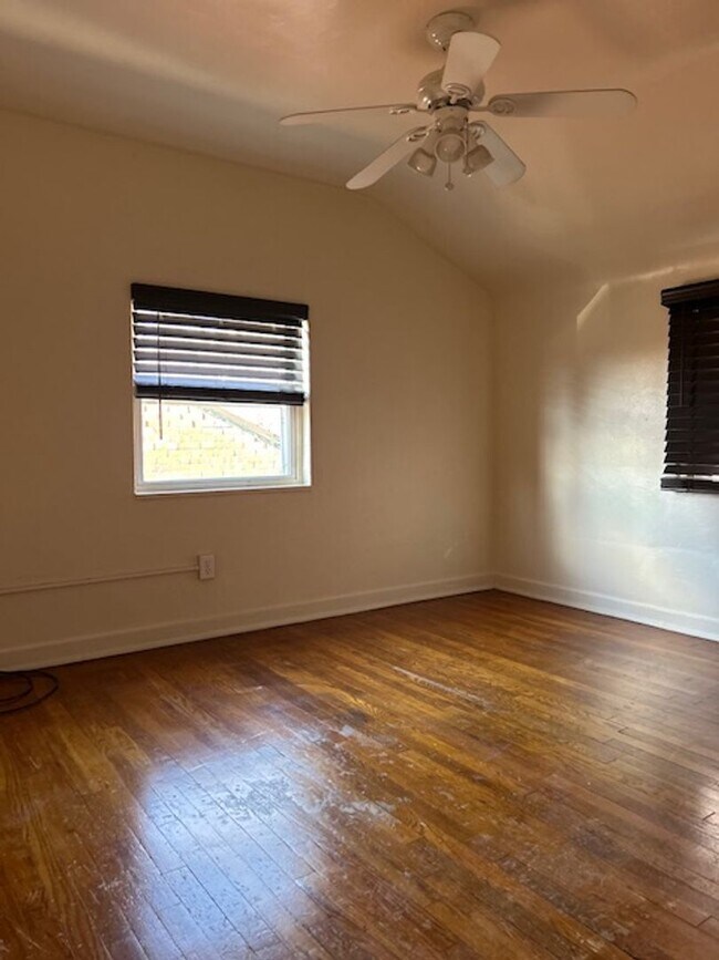 Foto del edificio - Affordable & Convenient Rental in Wilkinsburg