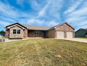 Building Photo - 20970 Lockhart Rd