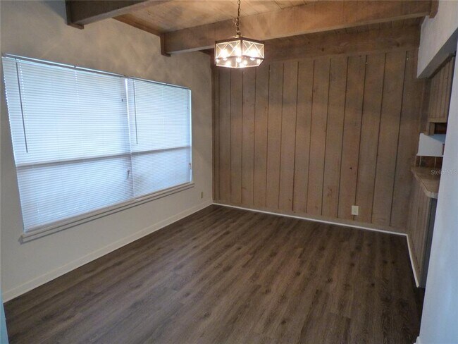 Foto del edificio - 4700 Jasmine Creek Ln