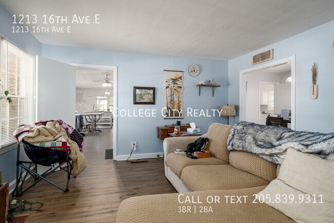 Foto del edificio - 1213 16th Ave E