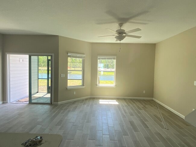 Building Photo - 181 Boracay Cir