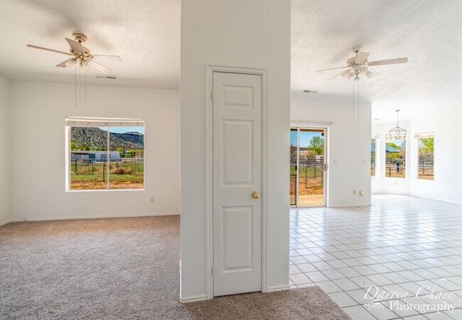 Building Photo - 1241 Diamond Valley Dr