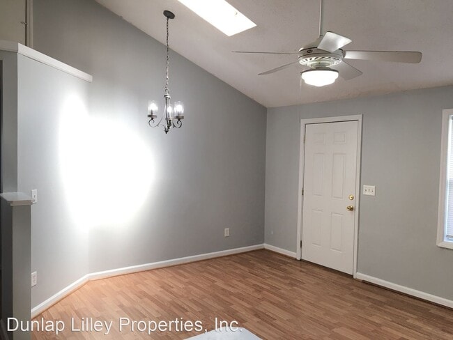Building Photo - 4 br, 2 bath House - 721 S. Merritt Mill Road