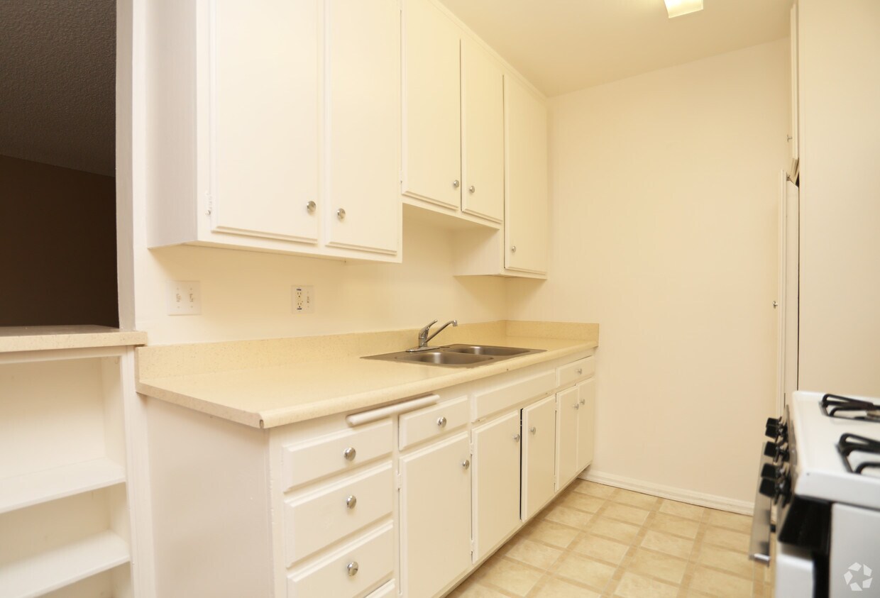 Casa Linda Apartments Apartments In Newbury Park Ca Westside