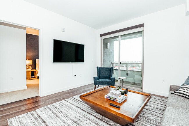 Foto del edificio - 400 Station Park Cir
