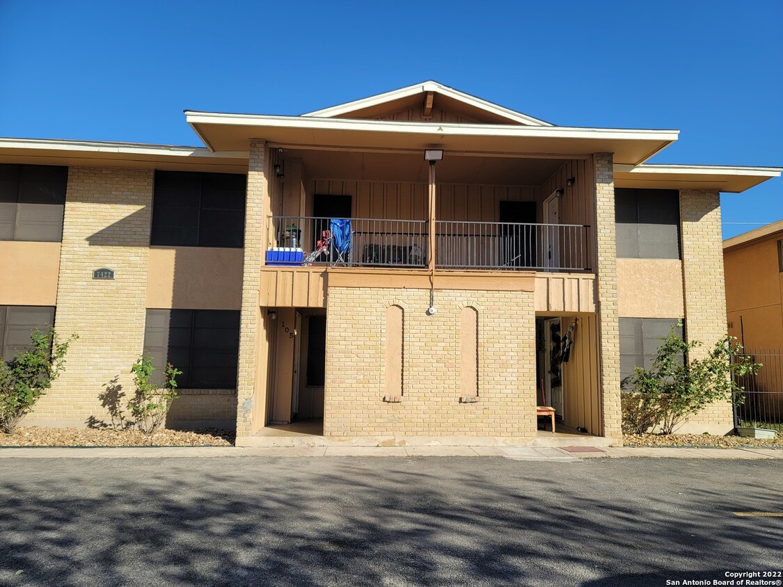 Photo - 7422 Clint Ln-