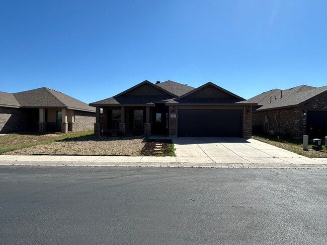 Building Photo - 9312 Sagebrush Ave