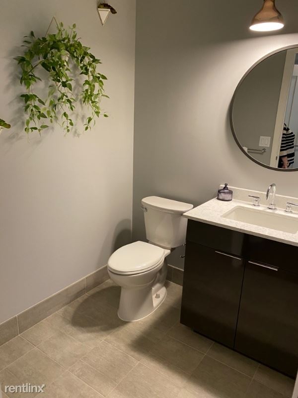 Foto del edificio - 2 br, 2 bath Apartment - 130 Border Street