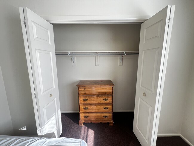 Foto del edificio - 1850 N 840 W