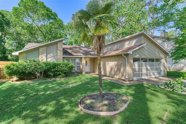 Building Photo - 3122 Village Park Dr