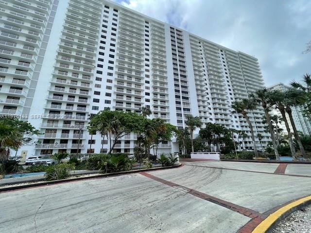 Foto del edificio - 210 174th St