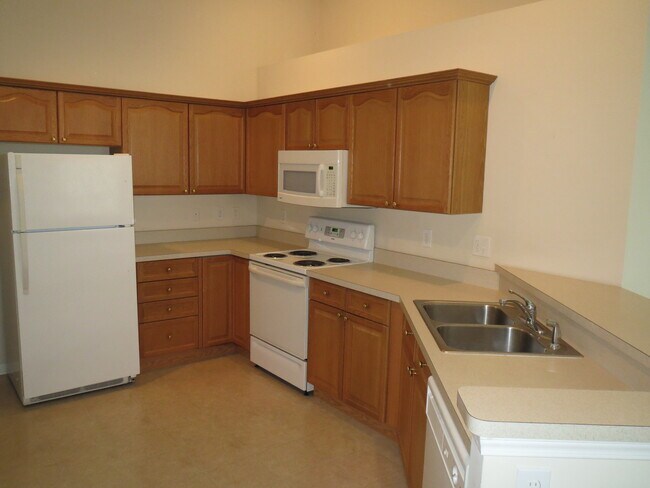 Building Photo - 7771 Red Maple Pl