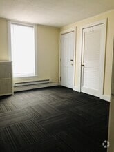 Building Photo - 1300 N 11th St