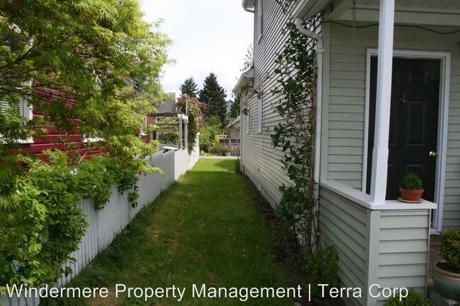 Foto del edificio - 3 br, 1 bath House - 613 South 2nd Street