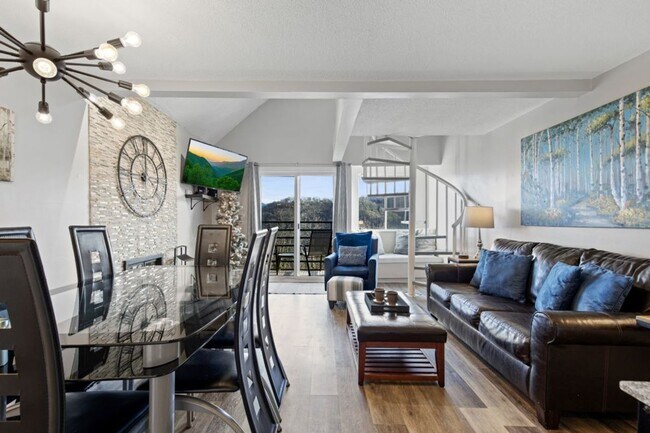 Foto del edificio - Modern Fully Furnished Home with Stunning ...