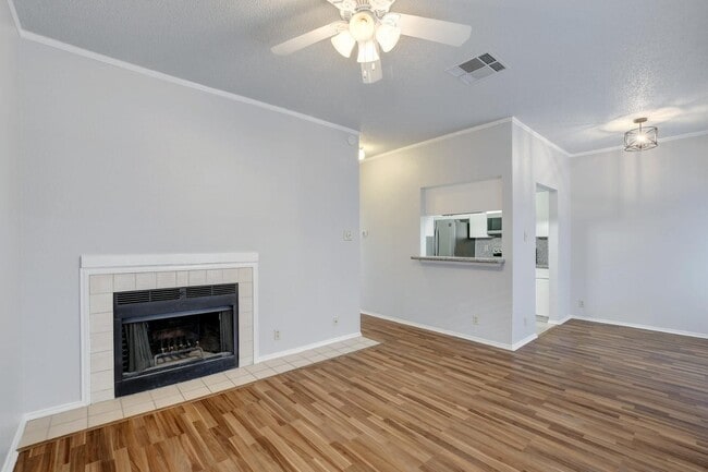 Building Photo - 2804 Rio Grande St