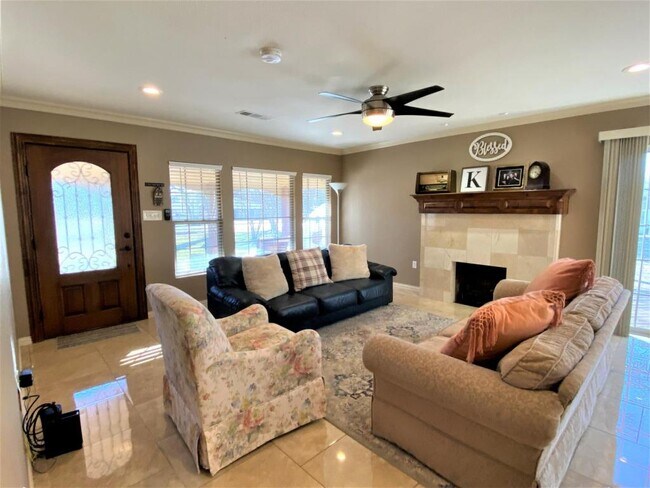 Building Photo - 2401 Arbrook Blvd